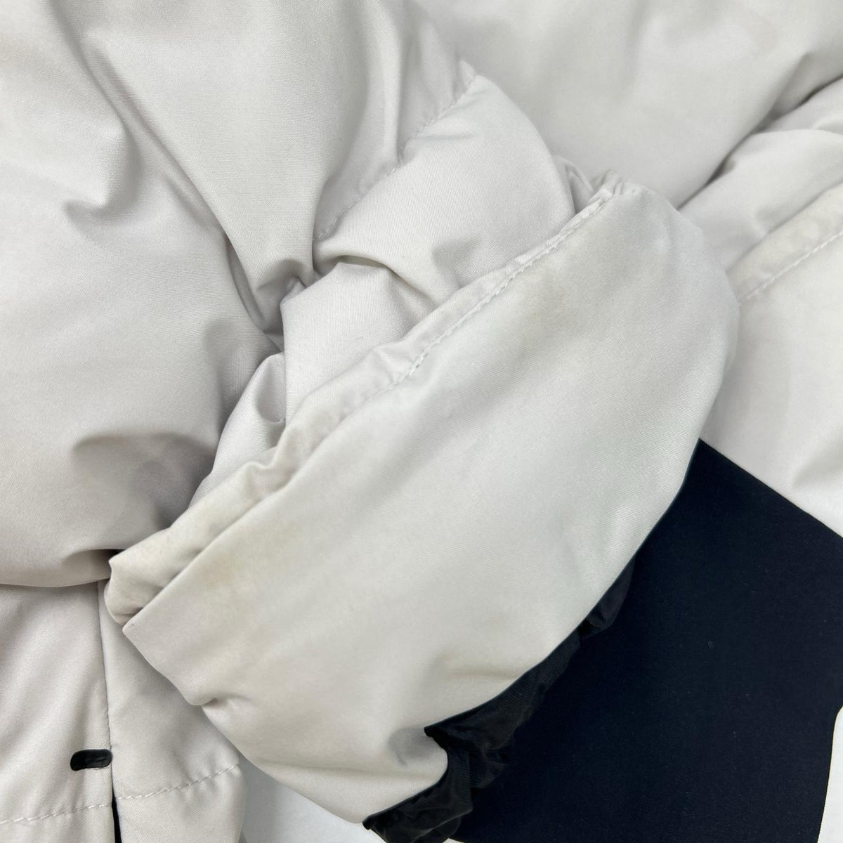 HERNO ヘルノ ホワイト LAMINAR GORE-TEX INFINIUM WINDSTOPPER ダウンジャケット ジャケット