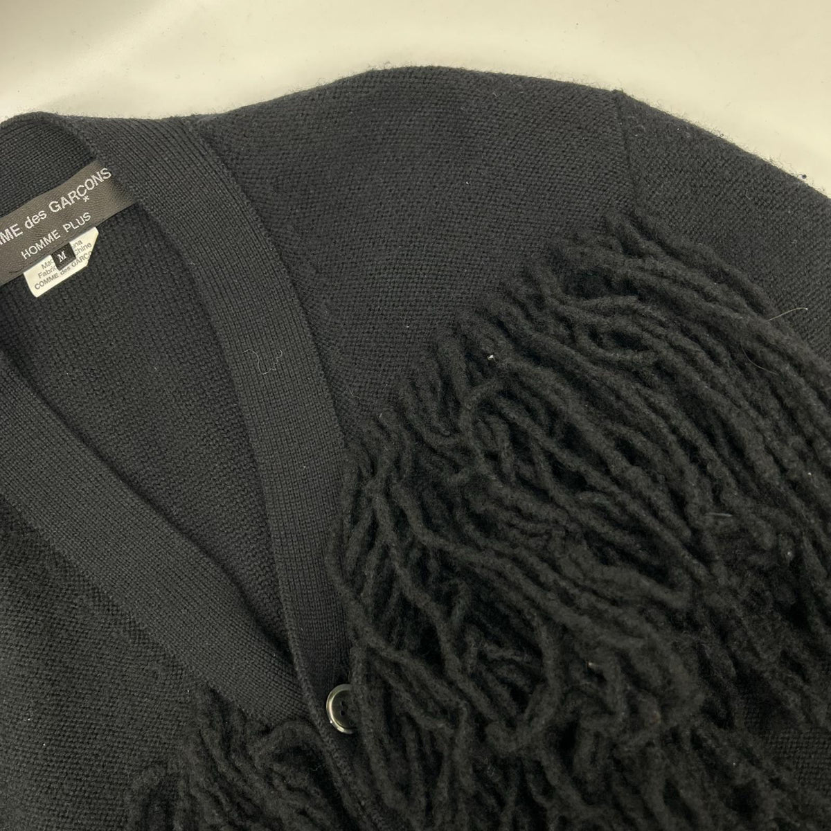 COMMEdesGARCONS HOMME PLUS コムデギャルソンオムプリュス 23年 PL-N004 ブラック フリンジニット カーディガン トップス