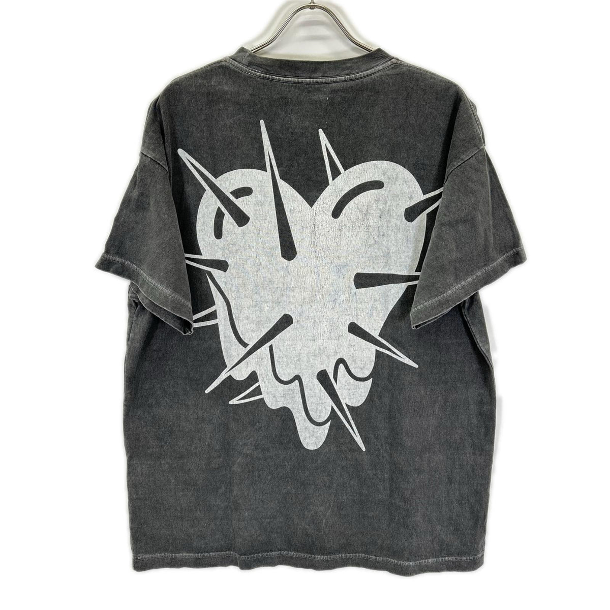 EMOTIONALLY UNAVAILABLE エモーショナリーアンアベイラブル グレー ロゴ ダメージ加工 Tシャツ トップス