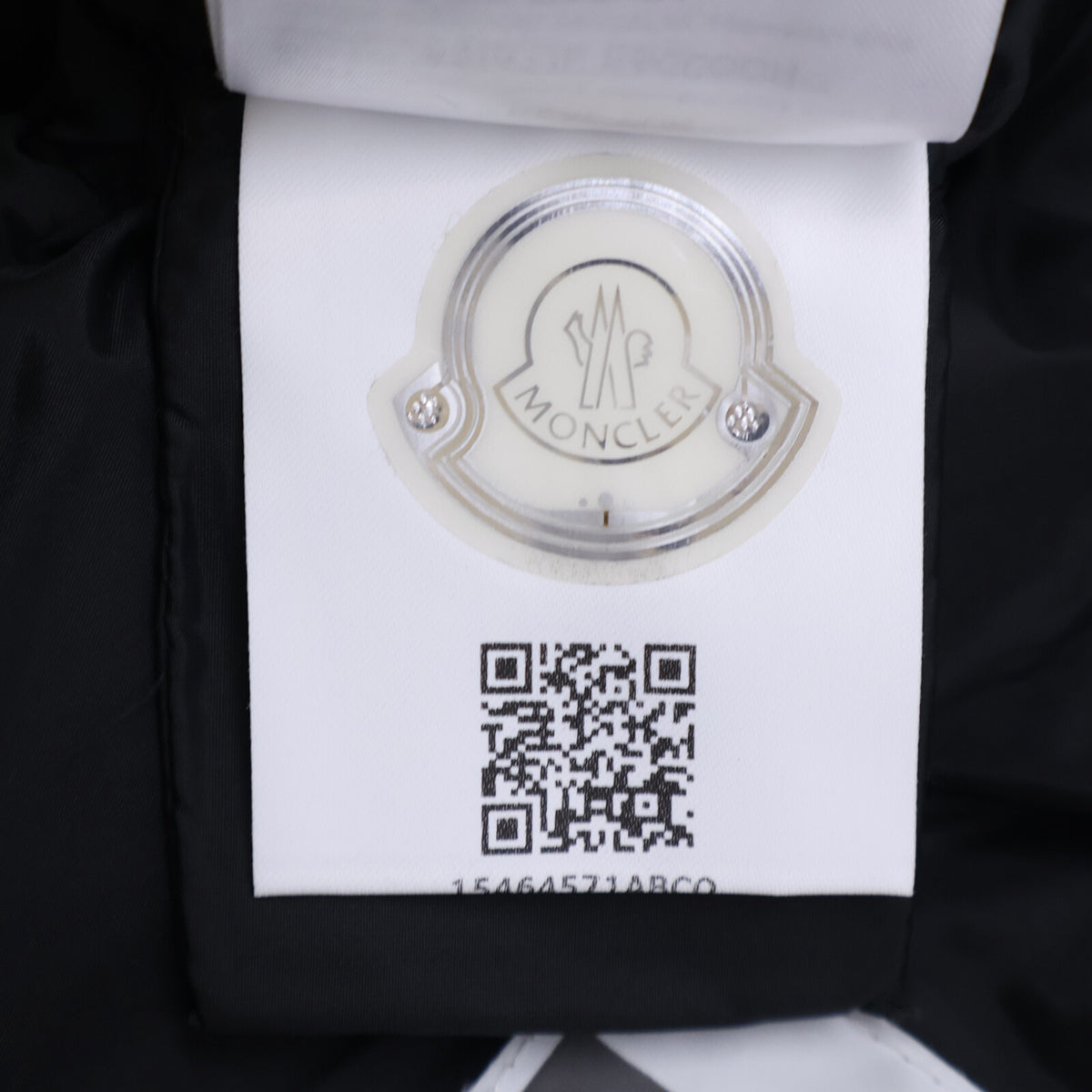 MONCLER モンクレール 【美品】D29544187625 NEW BYRON ファー付フーディダウンジャケット ジャケット