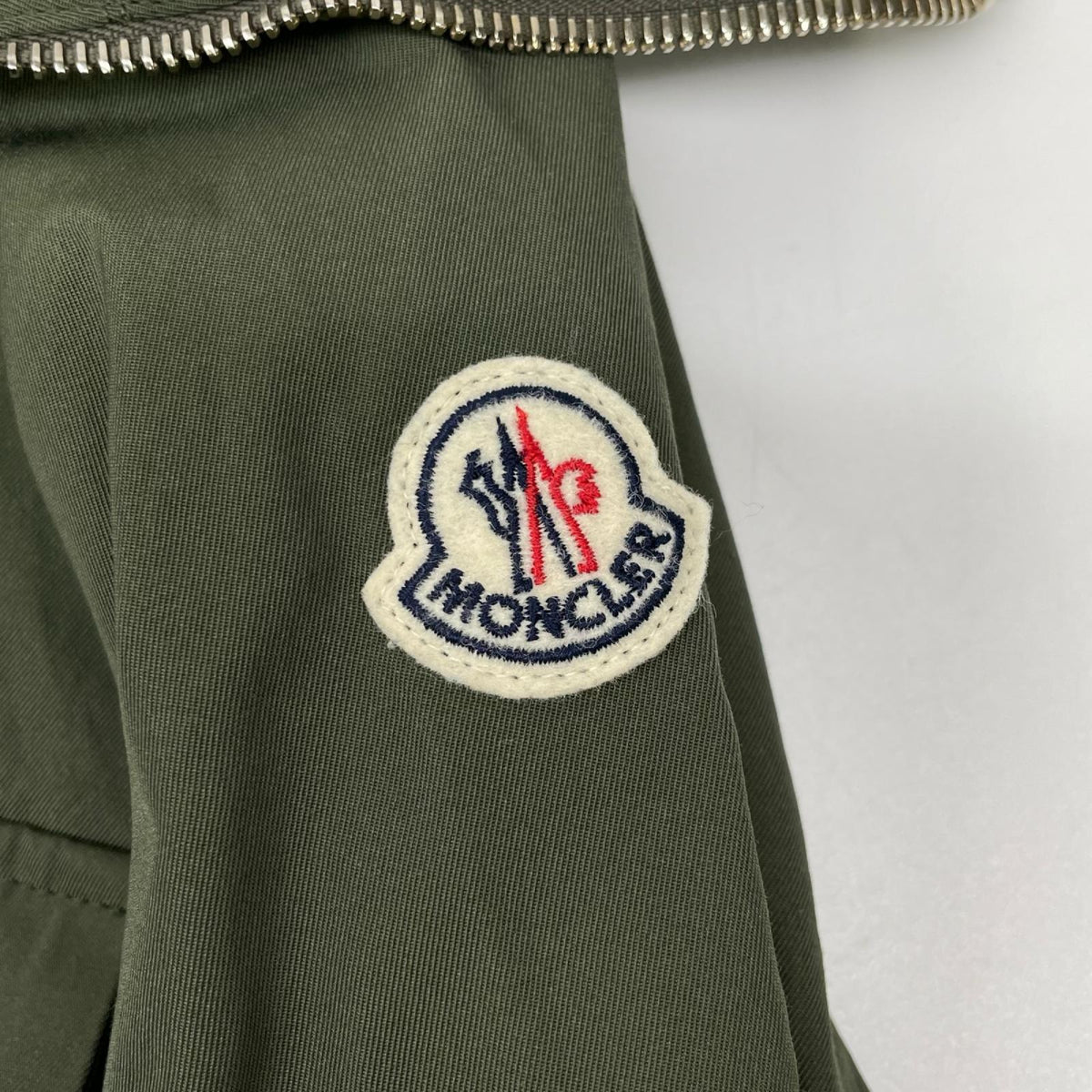 MONCLER モンクレール B10934608185 15年 PAQUERETTE カーキ ジップアップ ジャケット ジャケット