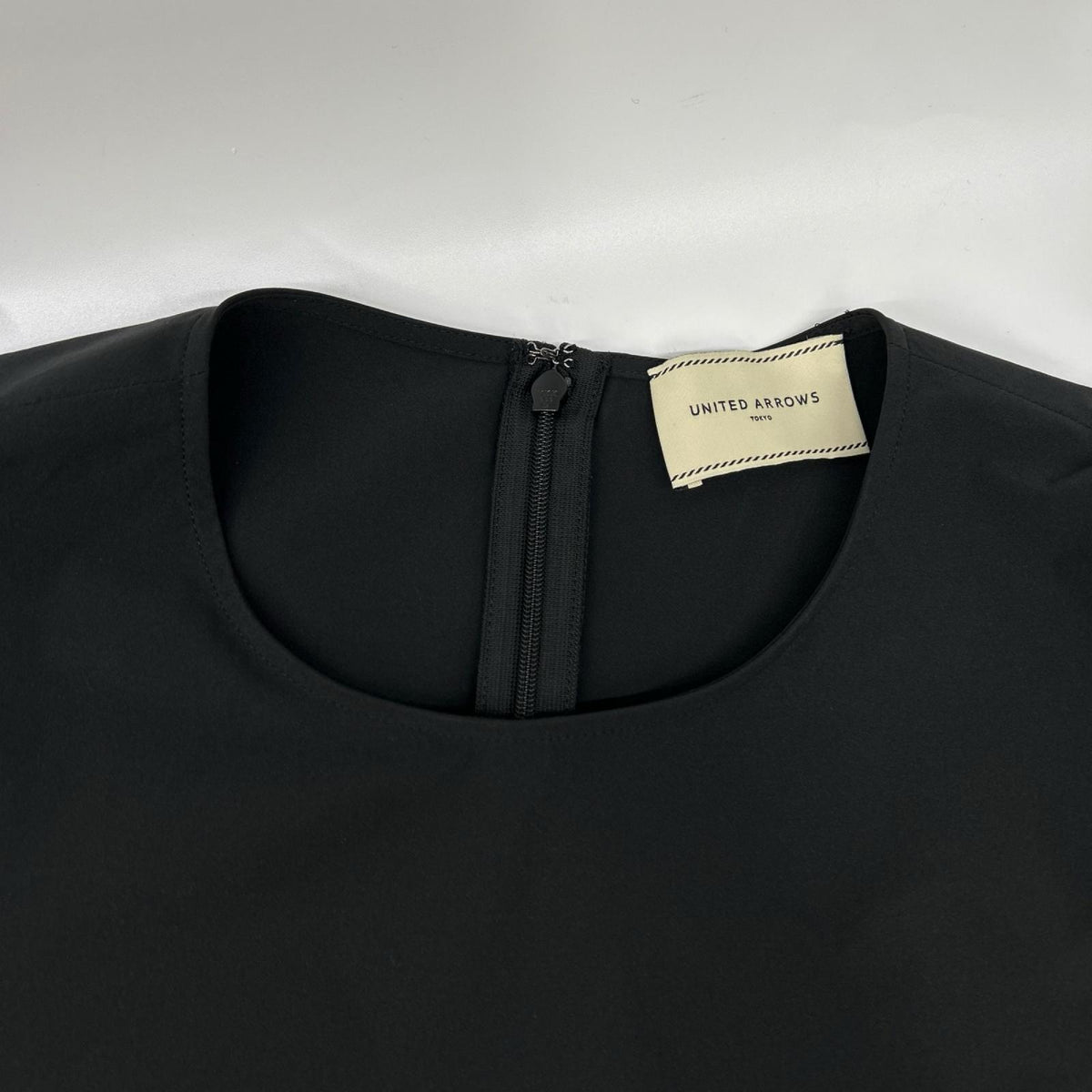 UNITED ARROWS ユナイテッドアローズ 1526-1-995394 ブラック ポリエステル フリルスリーブ オールインワン オーバーオール オールインワン