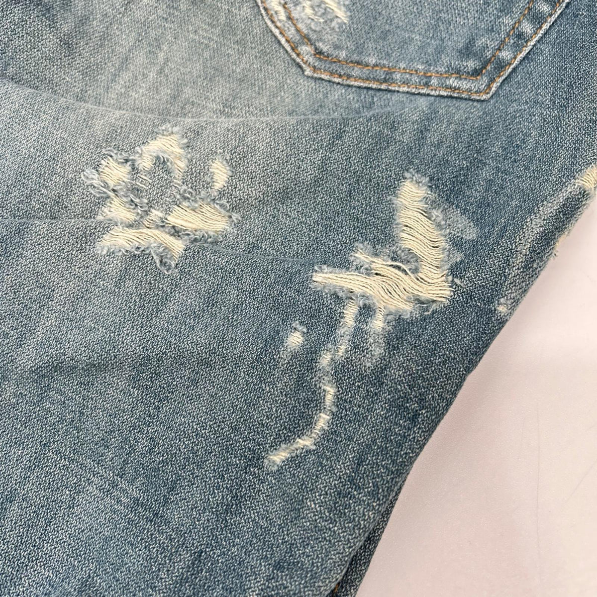 DOLCE&GABBANA ドルチェアンドガッバーナ F353TD ライトブルー レオパードロゴパッチ フレアダメージパンツ ボトムス