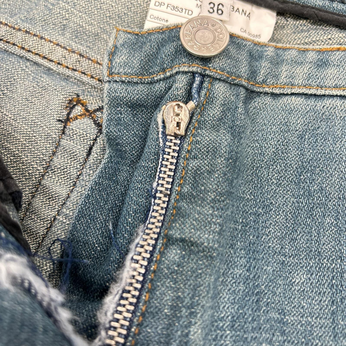 DOLCE&GABBANA ドルチェアンドガッバーナ F353TD ライトブルー レオパードロゴパッチ フレアダメージパンツ ボトムス