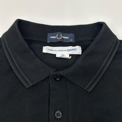 COMMEdesGARCONS SHIRT コムデギャルソンシャツ ×FREDPERRY FR-T521 ブラック コットン ワンポイント トップス