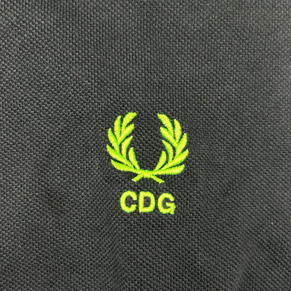 COMMEdesGARCONS SHIRT コムデギャルソンシャツ ×FREDPERRY FR-T521 ブラック コットン ワンポイント トップス