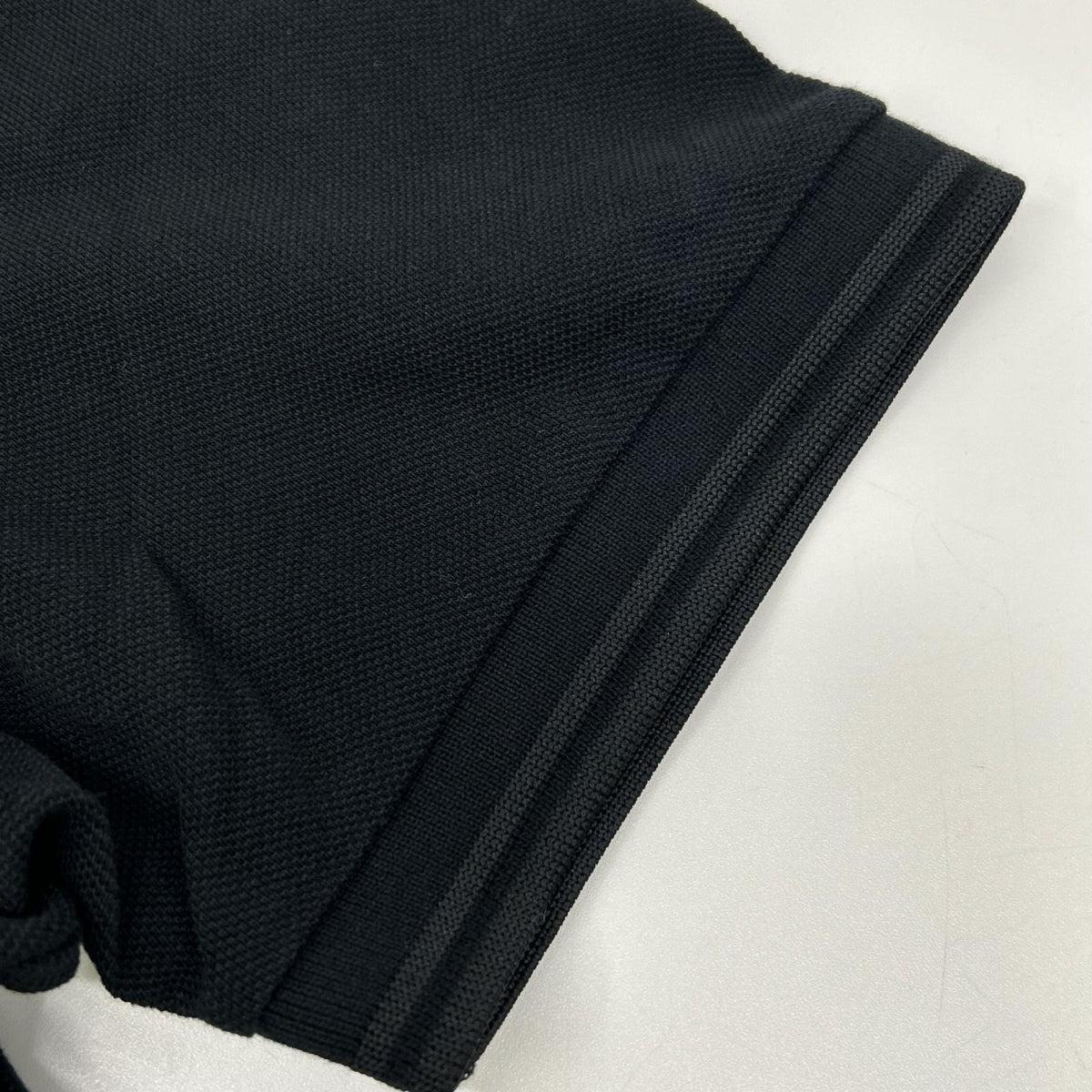 COMMEdesGARCONS SHIRT コムデギャルソンシャツ ×FREDPERRY FR-T521 ブラック コットン ワンポイント トップス