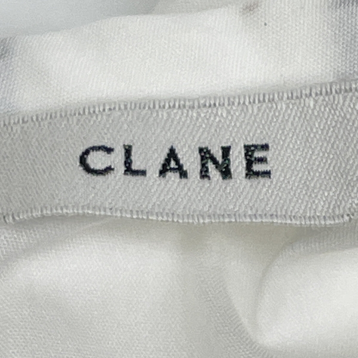 CLANE 25SS 18112-5182 White Random Shirring One Piece