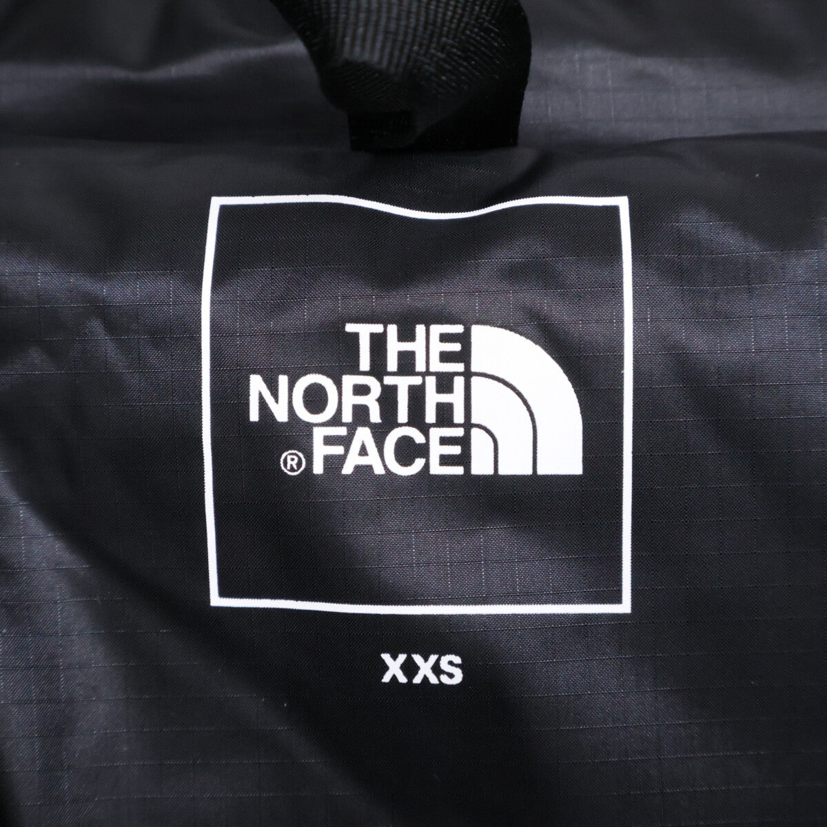 THE NORTH FACE [Excellent Condition/Officially Distributed in Japan] ND92215 Belayer Parka Down Jacket