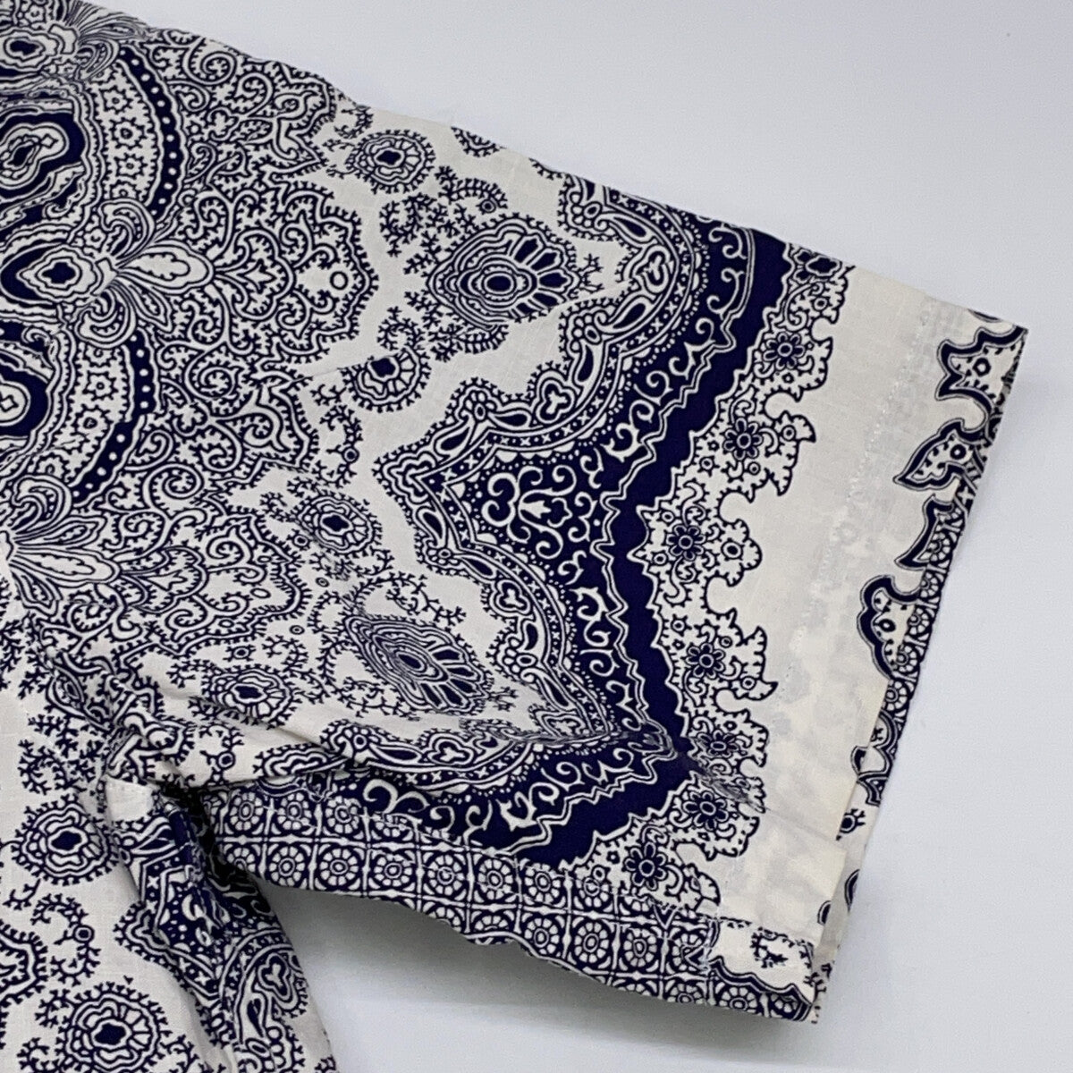 TENDERLOIN Navy Paisley Short-Sleeved Open-Collar Shirt Top