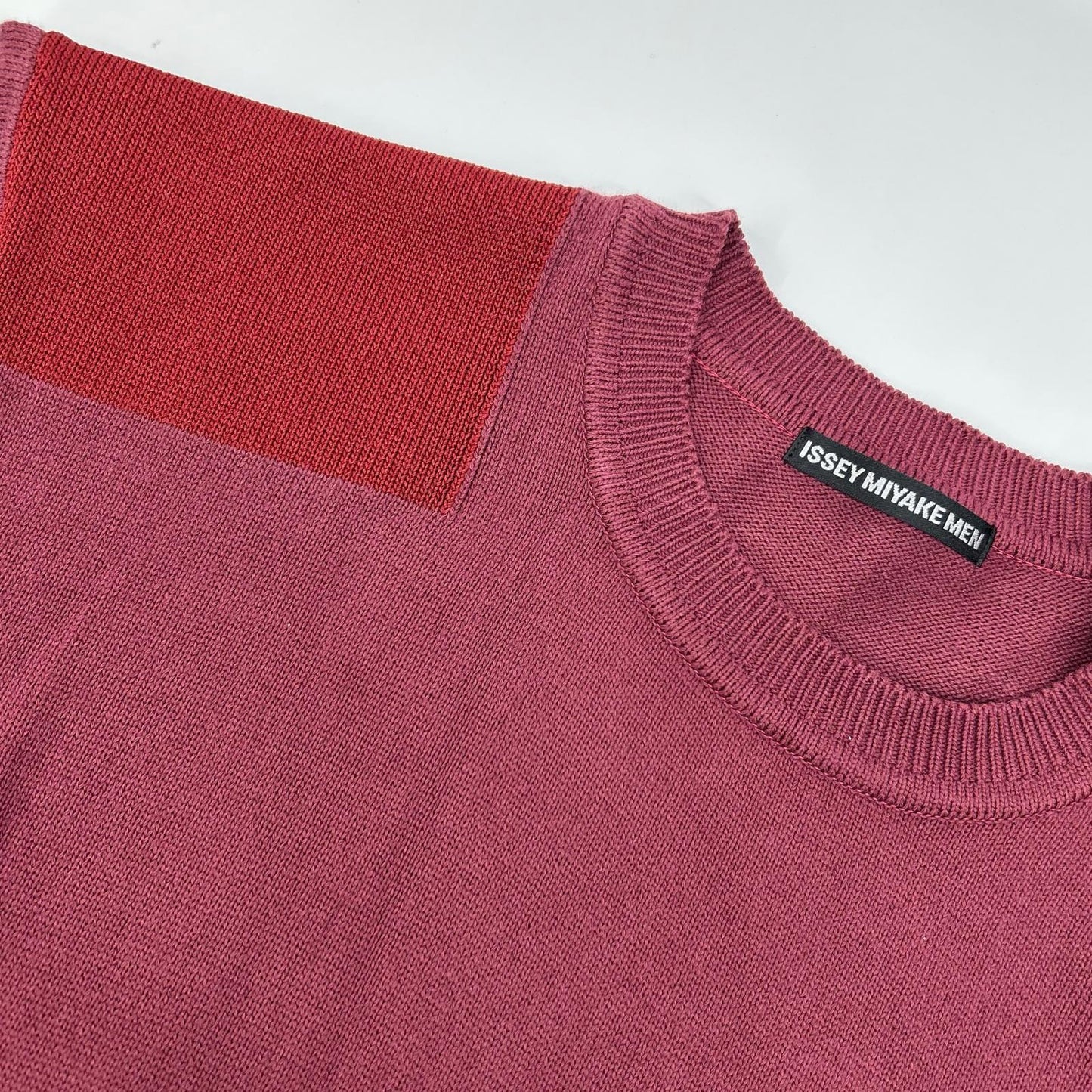 ISSEY MIYAKE MEN イッセイミヤケメン ME01KN198 ボルドー クルーネックニット トップス