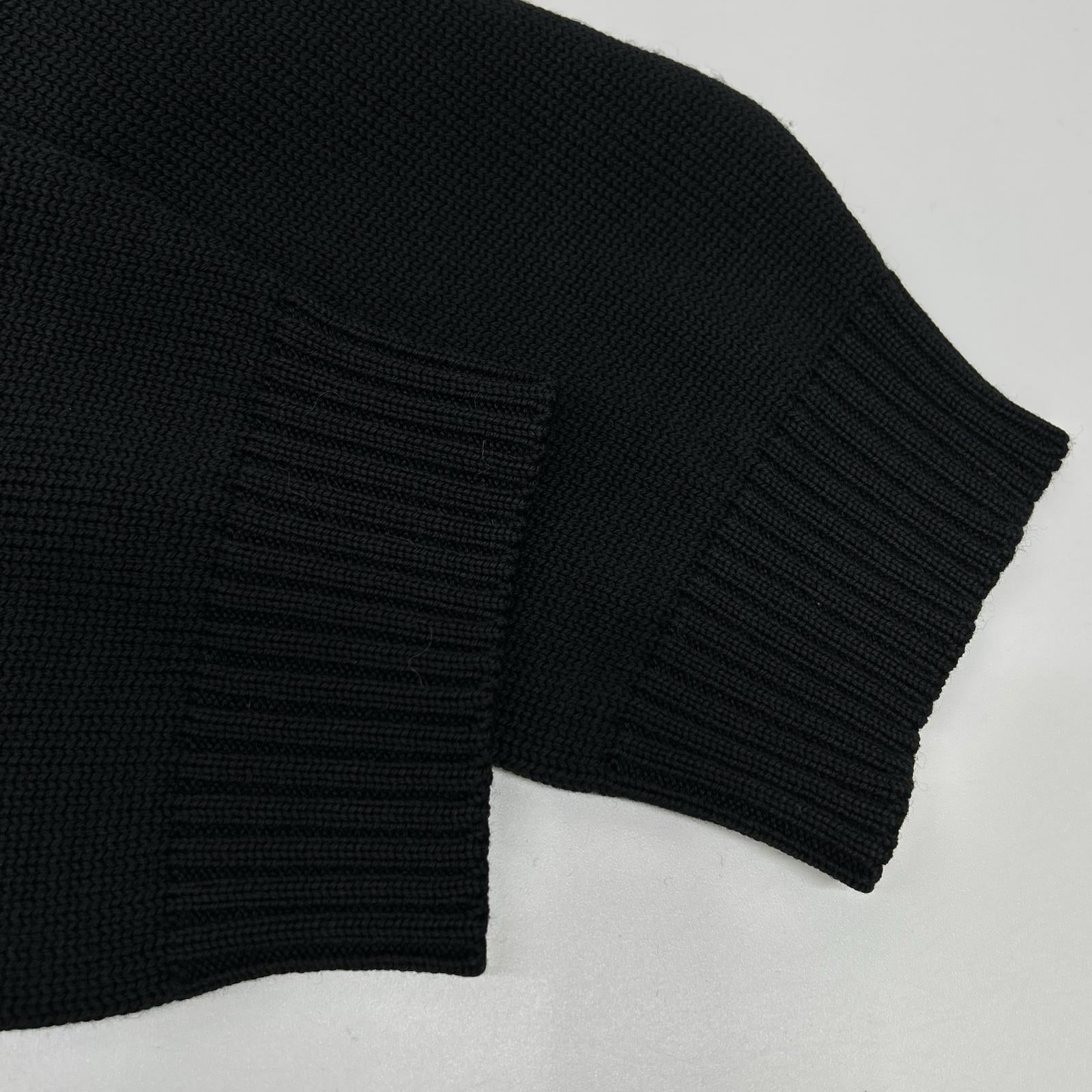 FENDI フェンディ FZY020 ブラック ワッペン クルーネックニット トップス