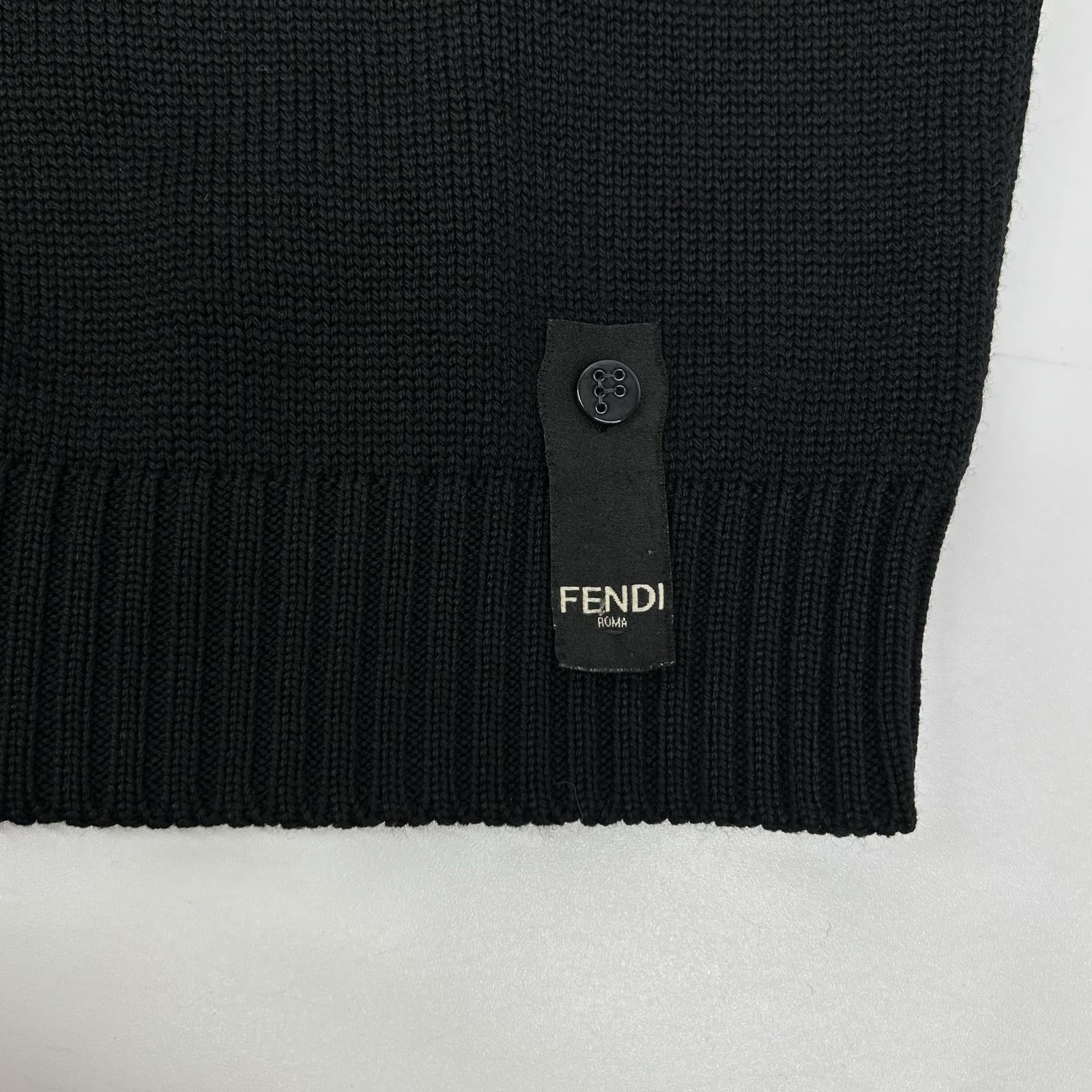 FENDI フェンディ FZY020 ブラック ワッペン クルーネックニット トップス