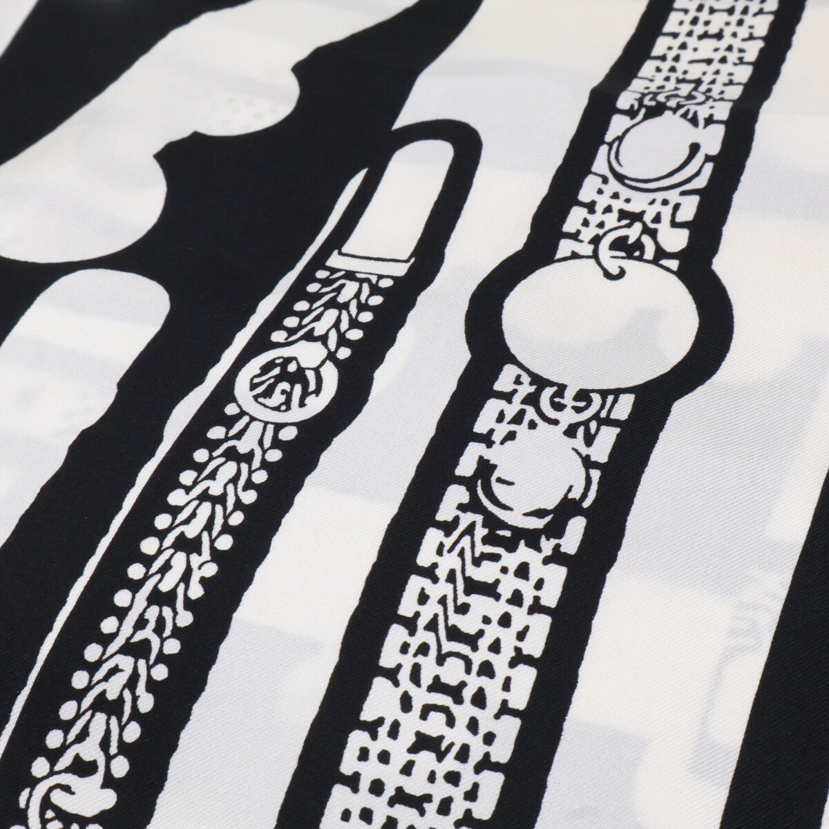 HERMES エルメス 【美品】LE TRESOR DE MEDOR RAYURE シルク ノースリーブ ワンピース
