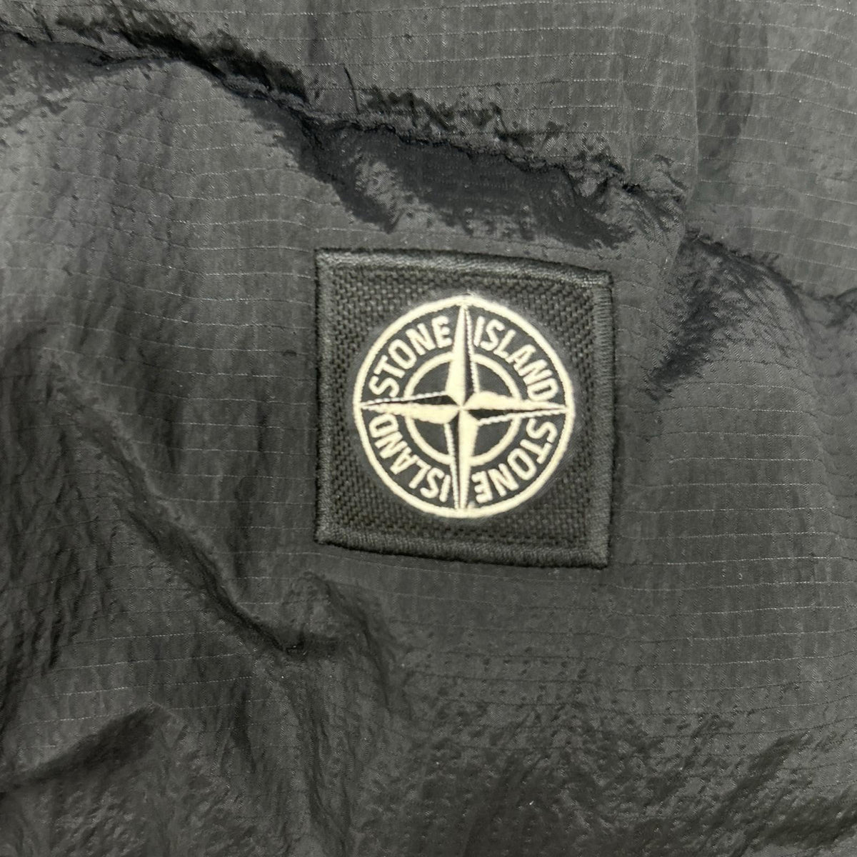 STONE ISLAND ストーンアイランド ブラック 19AW　711540532 NYLON METAL WATRO RIPSTOP ダウン ジャケット