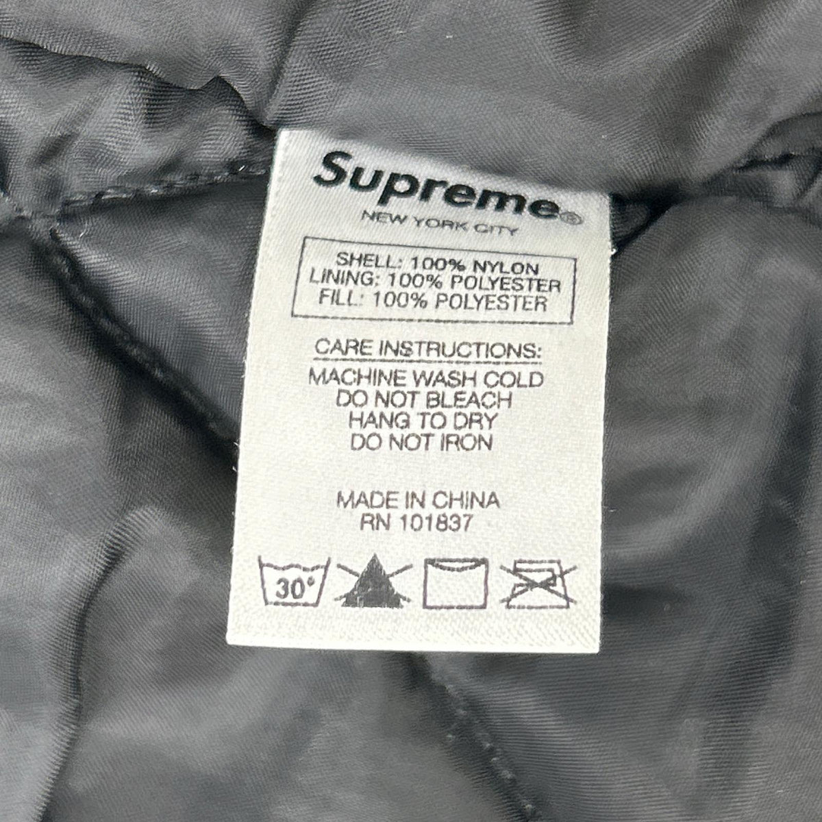 Supreme シュプリーム 18AW ブラック Zig Zag パフィージャケット ジャケット
