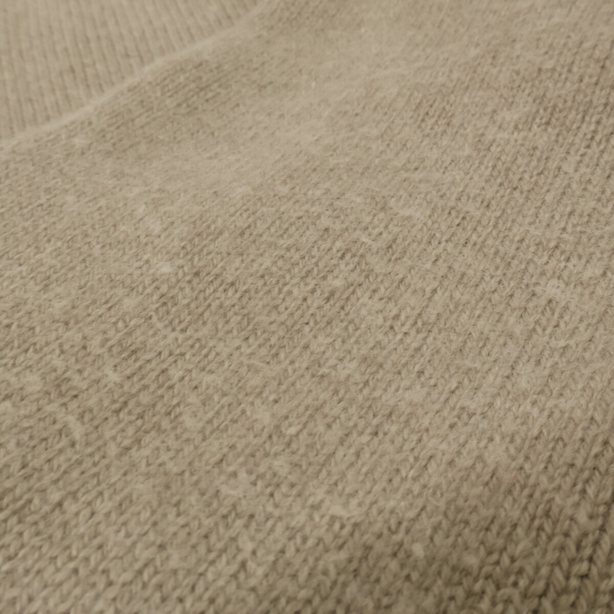 CELINE セリーヌ 【国内正規/23AW】23ZE6048T.03SD ウールｘカシミヤ トリオンフ刺繍 クルーネック ニットセーター トップス
