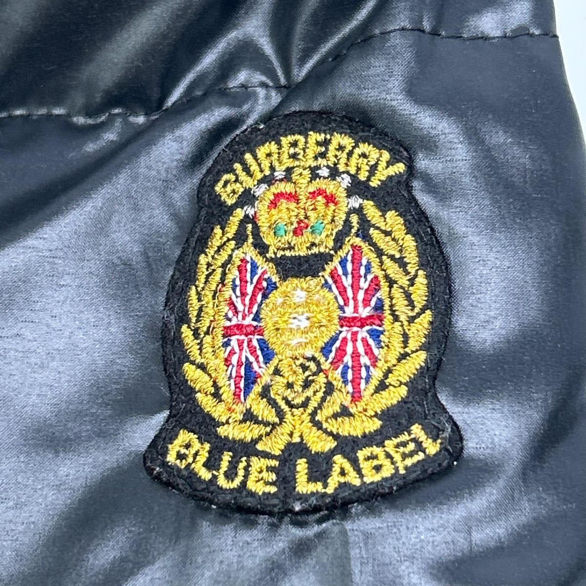 Burberry Blue Label バーバリーブルーレーベル 06年 ブラック 裏地ノヴァチェック ダウンジャケット ジャケット