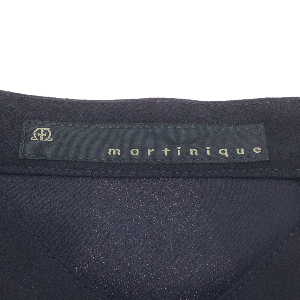 martinique マルティニーク ネイビー A0398FA460 パールボタン ワンピース トップス