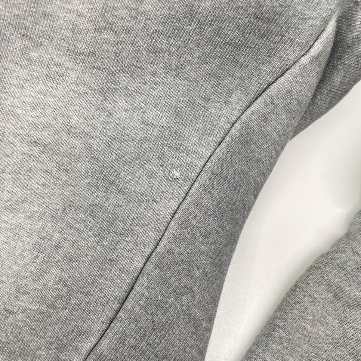 MOWALOLA モワローラ グレー クロップド ジップパーカー トップス