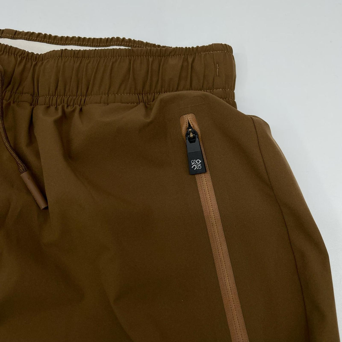 LOEWE ロエベ 25SS ×ON ブラウン パフォーマンス ショーツ ボトムス