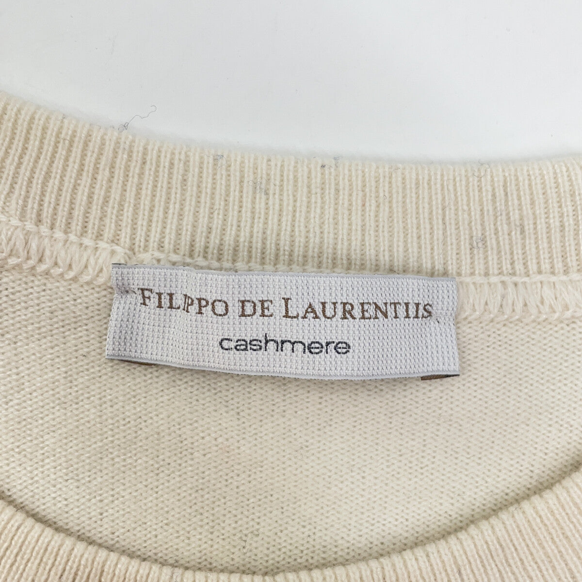 FILIPPO DE LAURENTIIS Ivory 100% Cashmere Crew Neck Knit Top 50