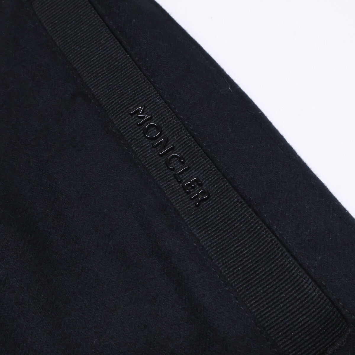 MONCLER 盟可睐 H20912A00040 PANTALONE 羊毛休闲裤 下装