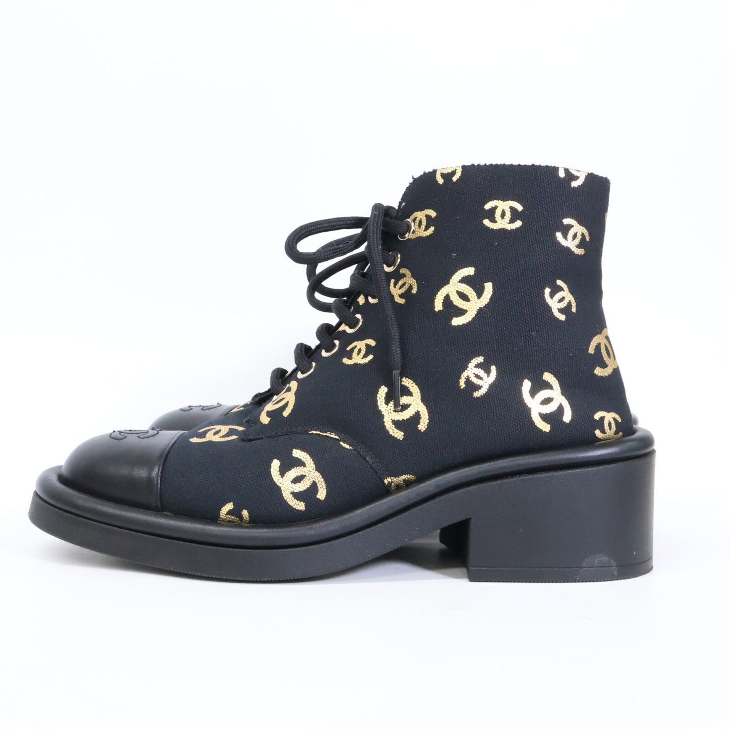 CHANEL シャネル 【美品】G39093 ココマークプリントキャンバス 裏ボア ショートブーツ シューズ