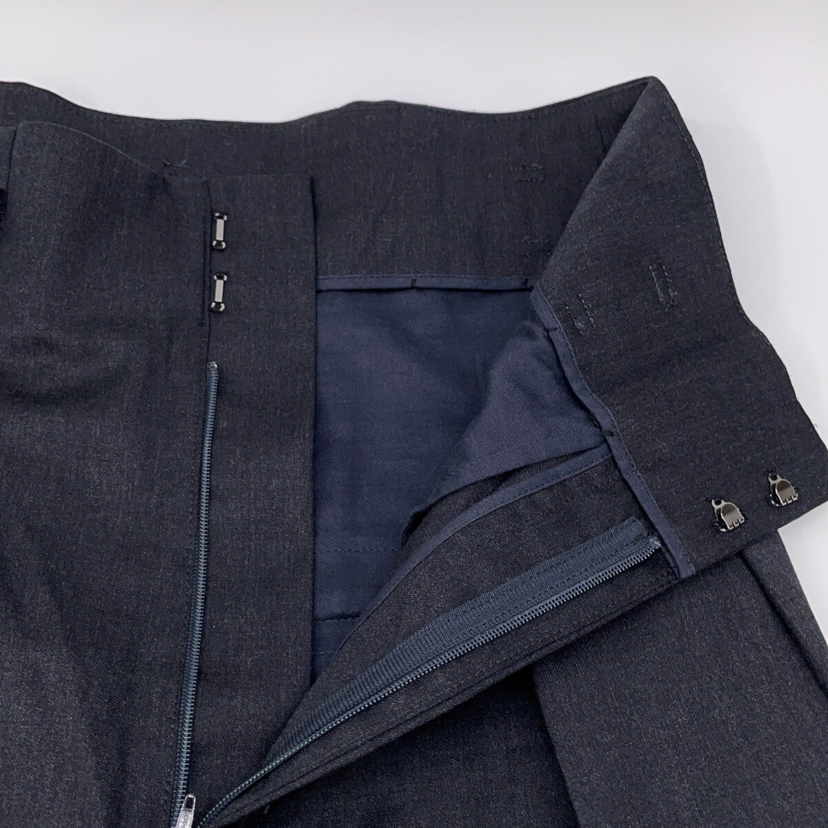 黑色双褶休闲长裤 女士下装 38码