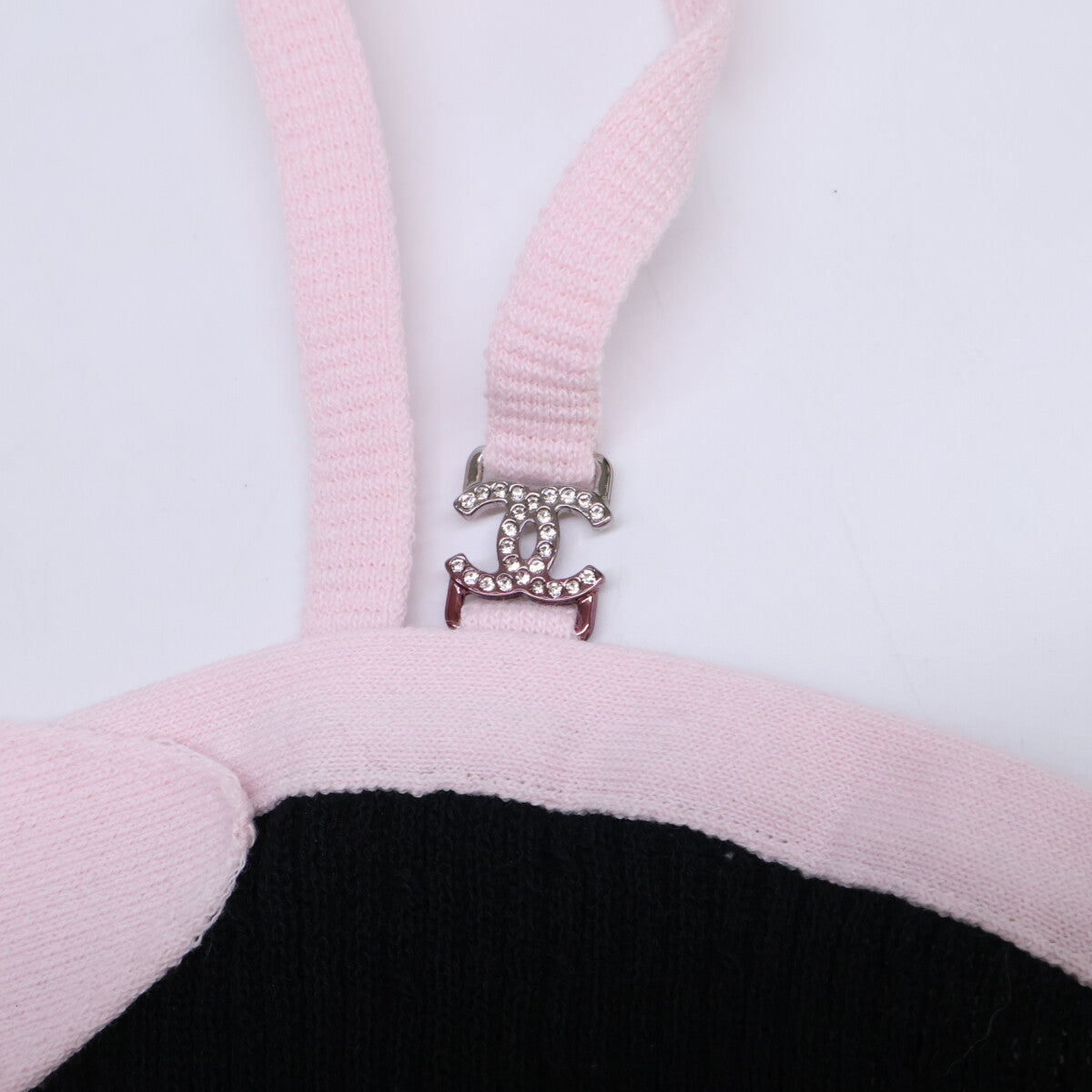 CHANEL シャネル 美品 国内正規 22SS P72250K10403 ラインストーンココマーク＆獅子ボタン ボウ コットンリブニットノースリーブキャミソール トップス