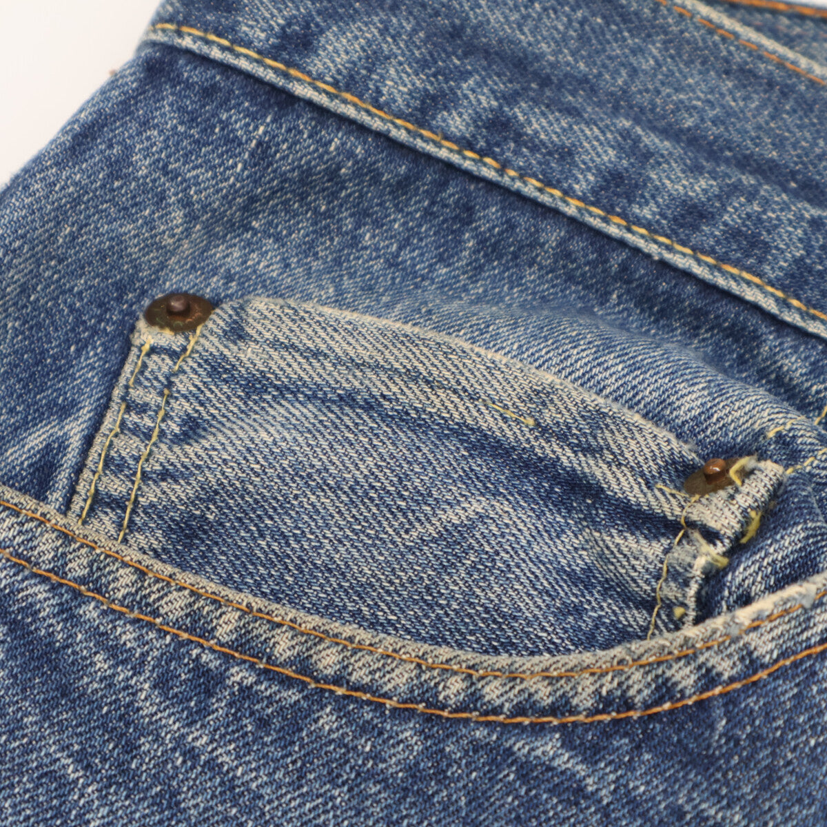 LEVI'S リーバイス 501 ビッグE 不均等V ボタン裏刻印8 ボタンフライ デニムパンツ ボトムス