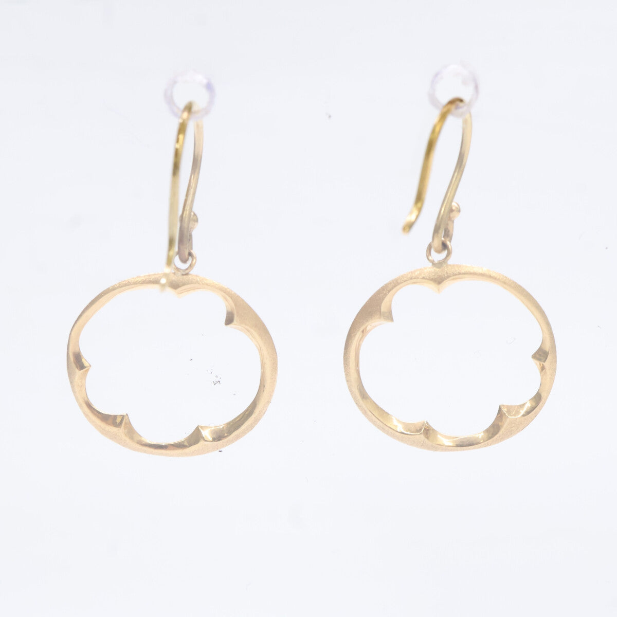Shaesby シェイスビー K18 フラワーモチーフ サークル ピアス