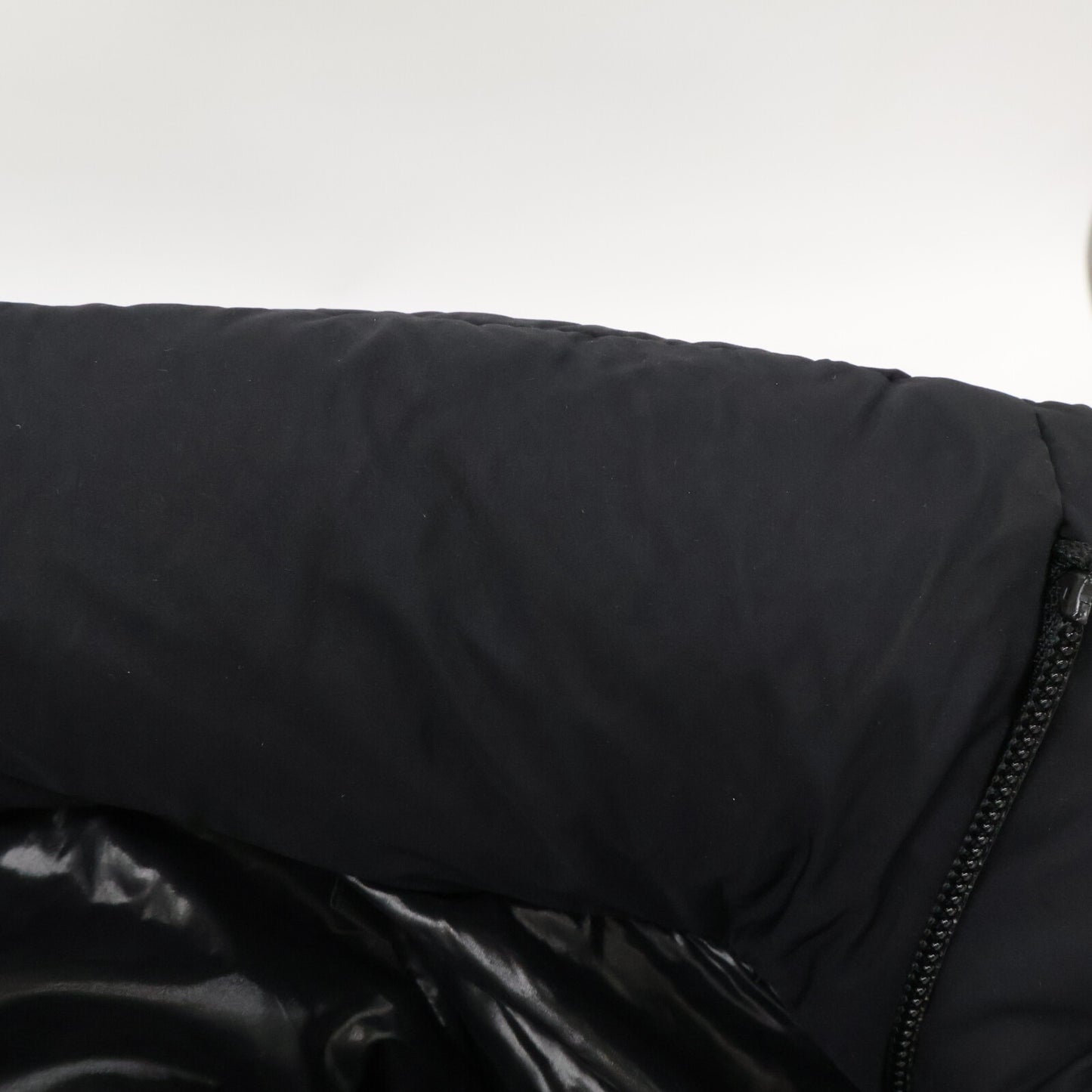 MONCLER 盟可睐 STRAHLHORN 长款羽绒服