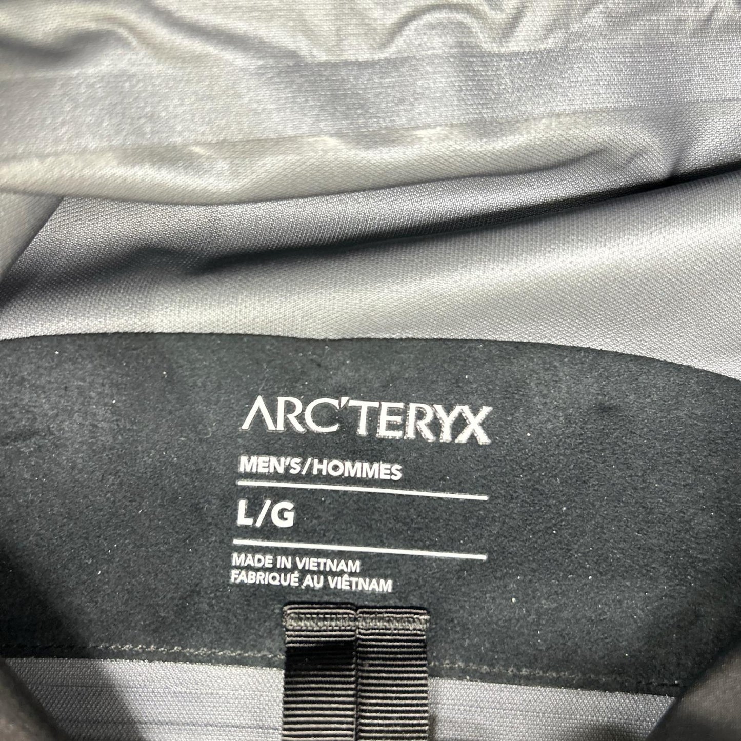 ARC'TERYX アークテリクス 25年 X000010513 ブラック GORE-TEX Beta Jacket M ジャケット