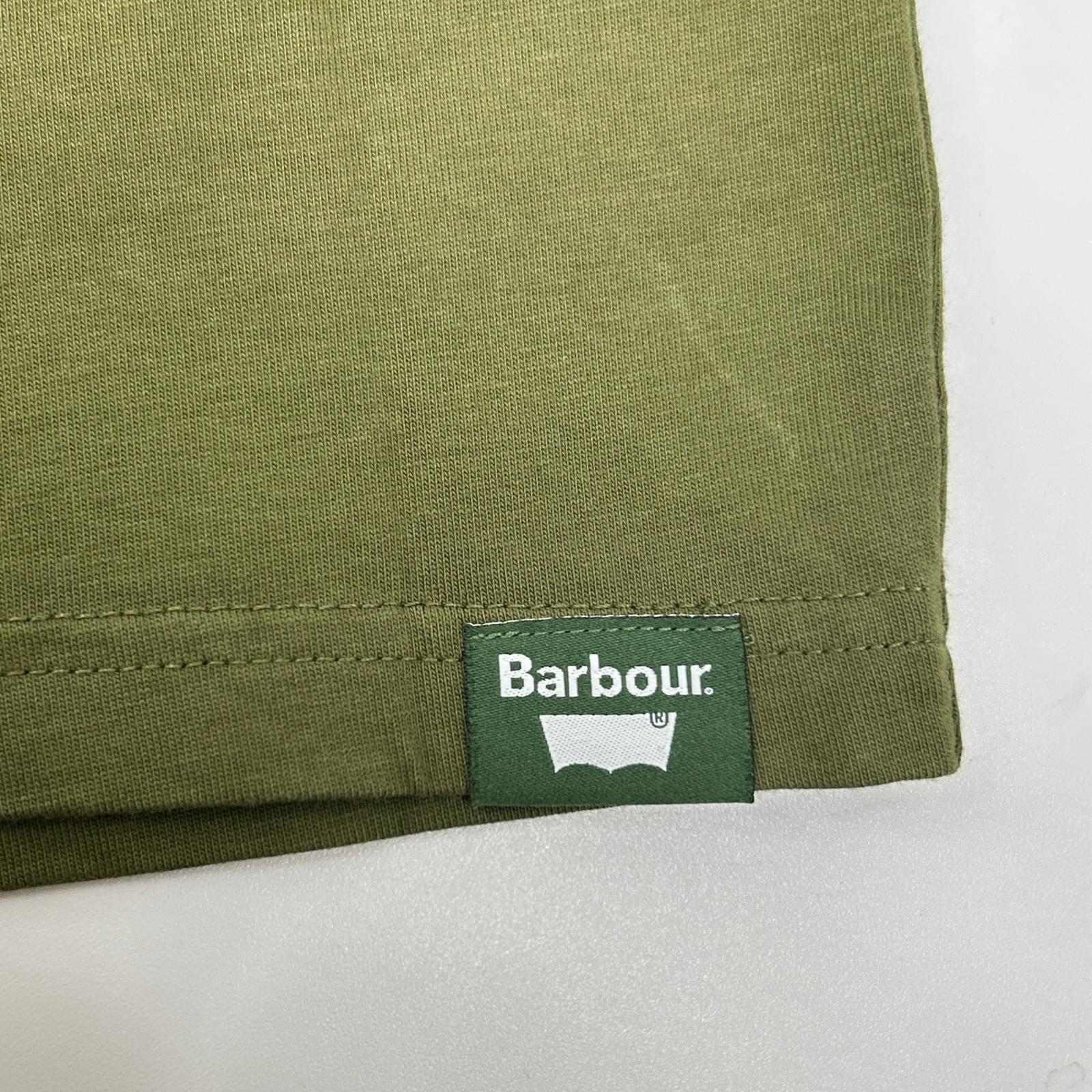 Barbour バブアー オリーブ 252MTS1513 × Levi's グラフィックTシャツ トップス