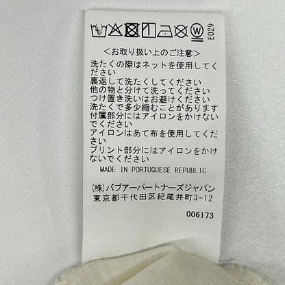 Barbour バブアー ホワイト 252MTS1513 × Levi's グラフィックTシャツ トップス