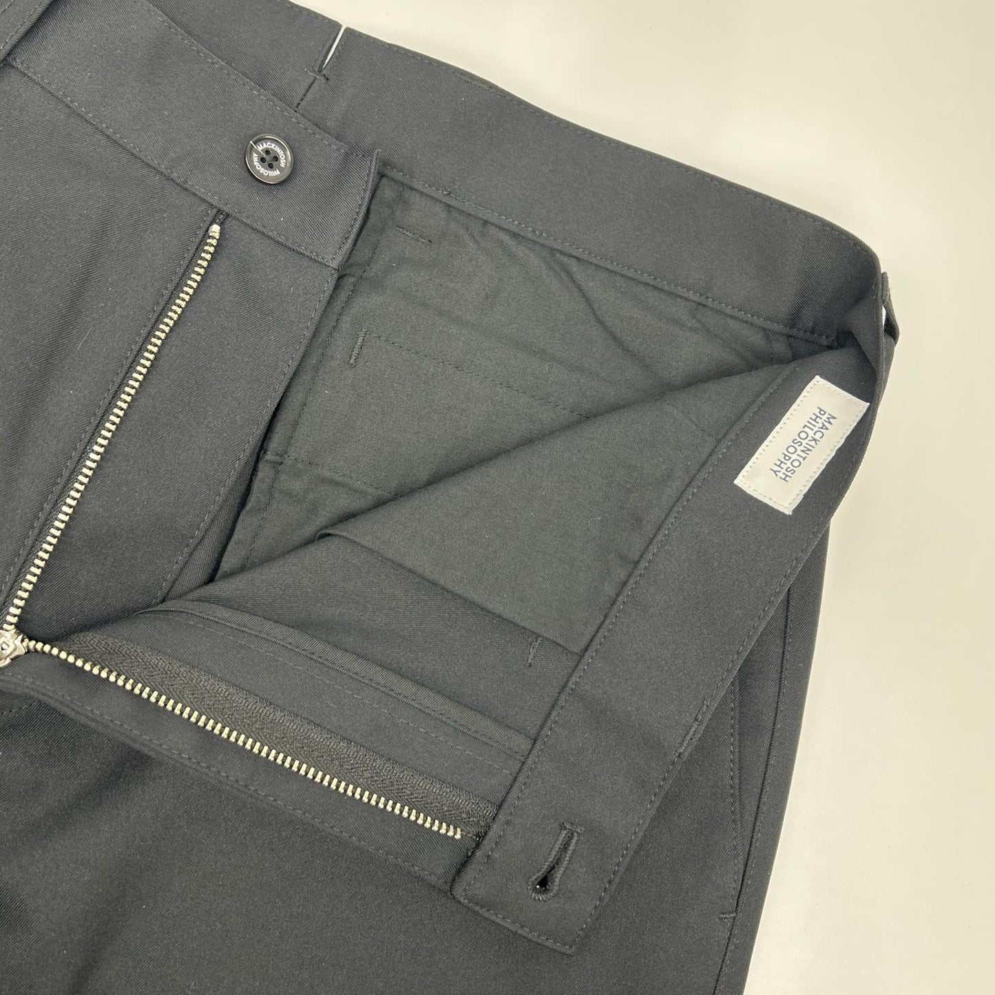 MACKINTOSH PHILOSOPHY マッキントッシュフィロソフィー ブラック スラックスパンツ ボトムス
