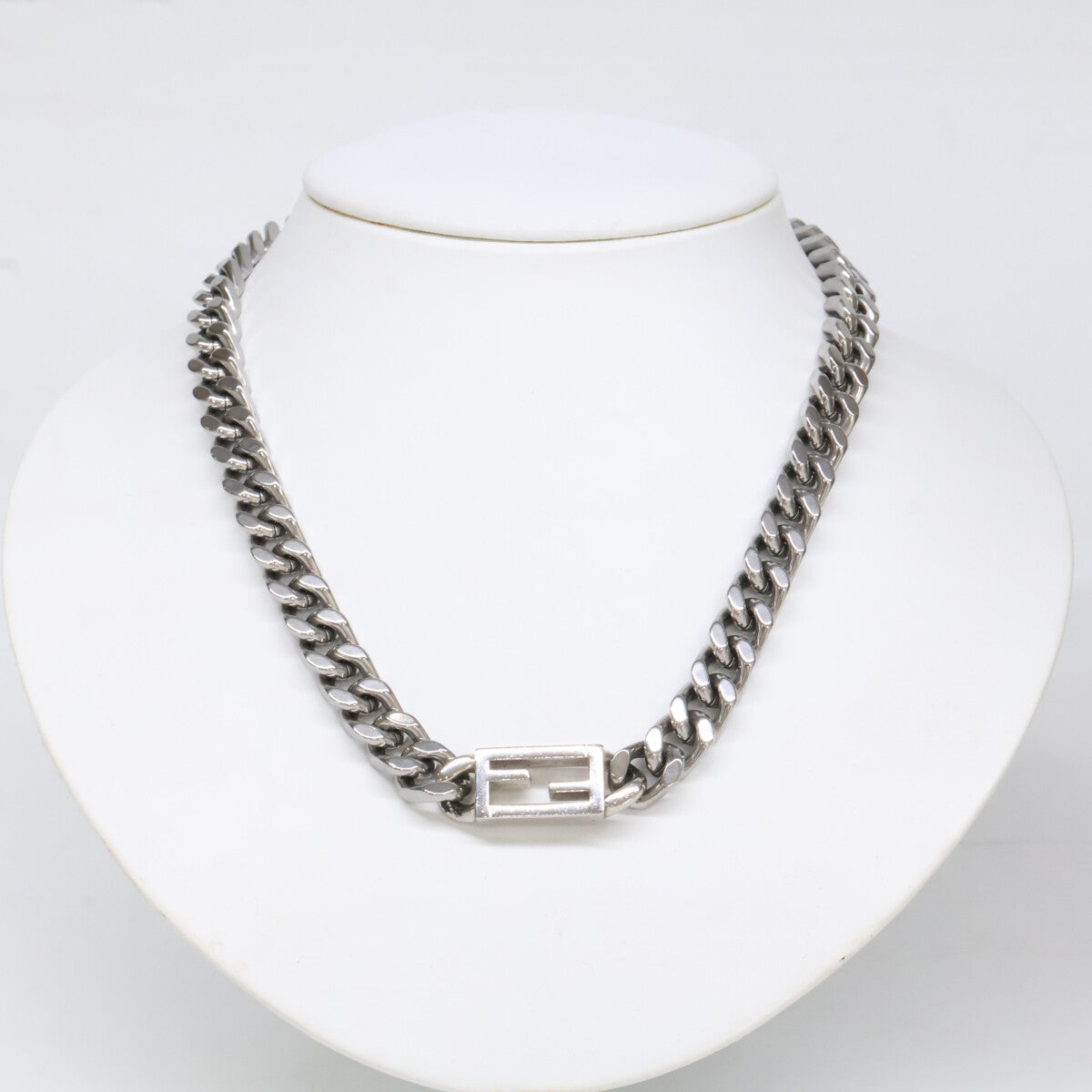 FENDI フェンディ バゲット チェーン ネックレス