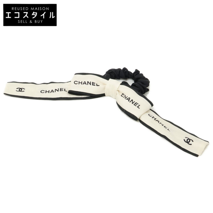 CHANEL シャネル 22A ロゴリボン シルク シュシュ ヘアアクセサリー