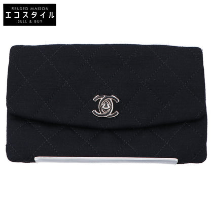 CHANEL シャネル 15番台 ブラック 2011年クリスマス限定チェーンウォレット 長財布（小銭入れなし）