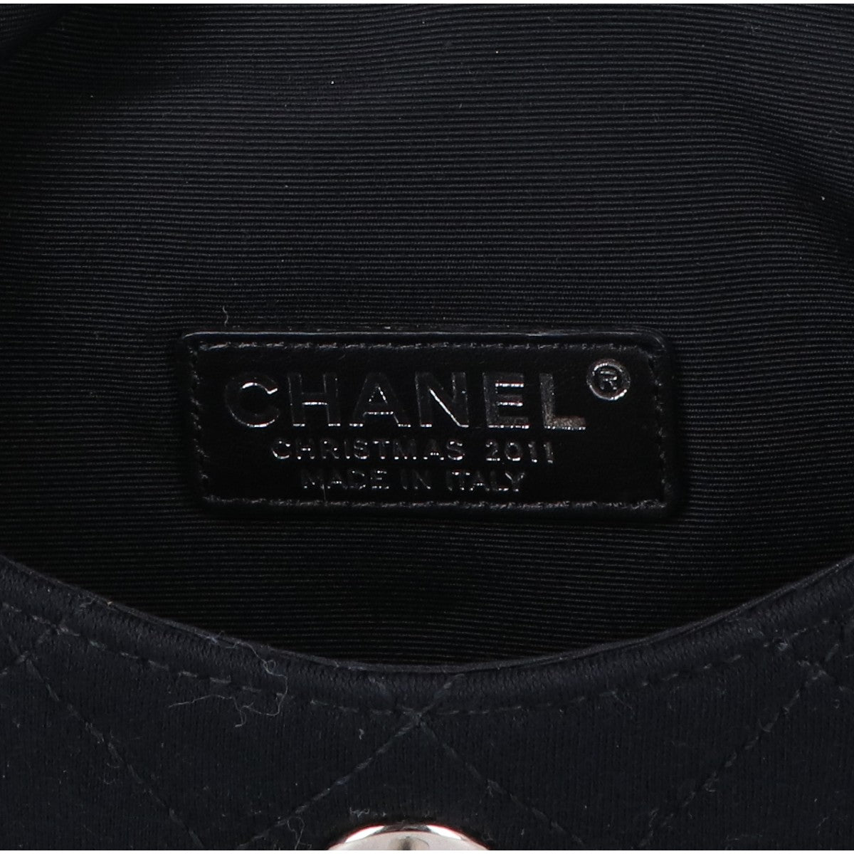 CHANEL シャネル 15番台 ブラック 2011年クリスマス限定チェーンウォレット 長財布（小銭入れなし）