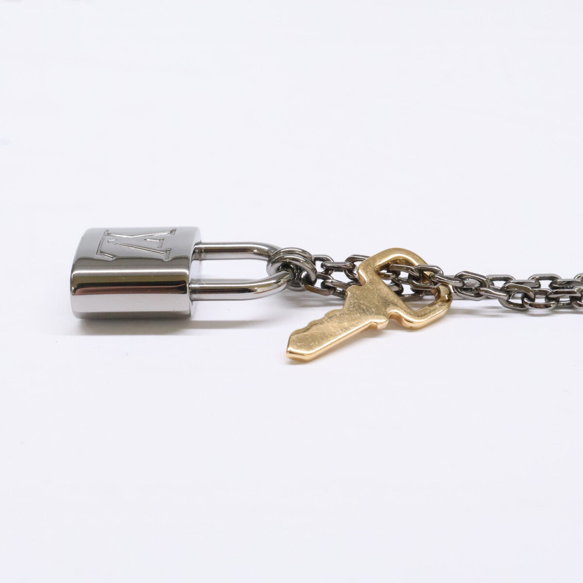 LOUIS VUITTON ルイヴィトン 【美品】M01149 ペンダント・バレンタイン パドロック ネックレス