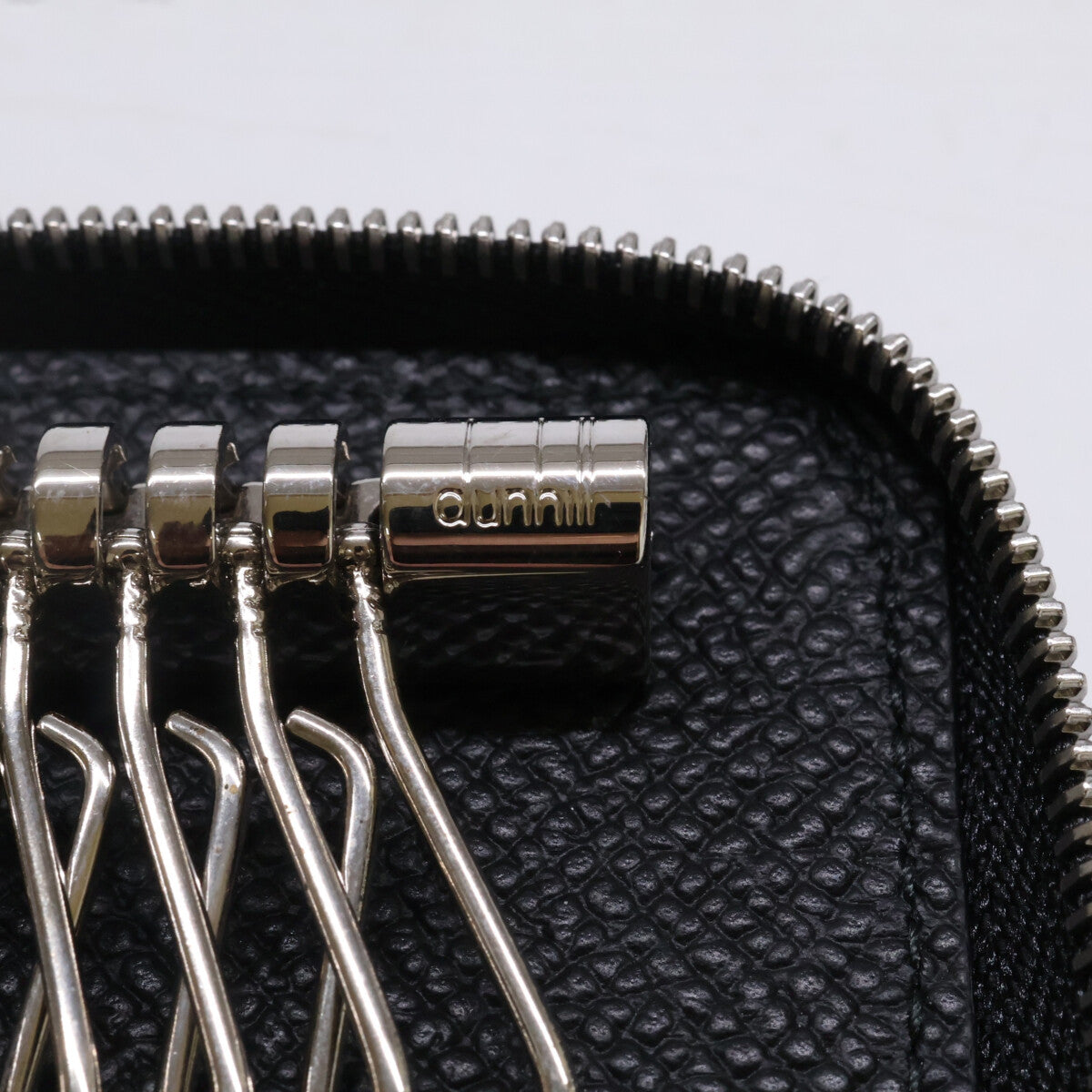 dunhill/ALFREDDUNHILL ダンヒル 【新品同様】19F22Z2CA001R CADOGAN レザー キーケース