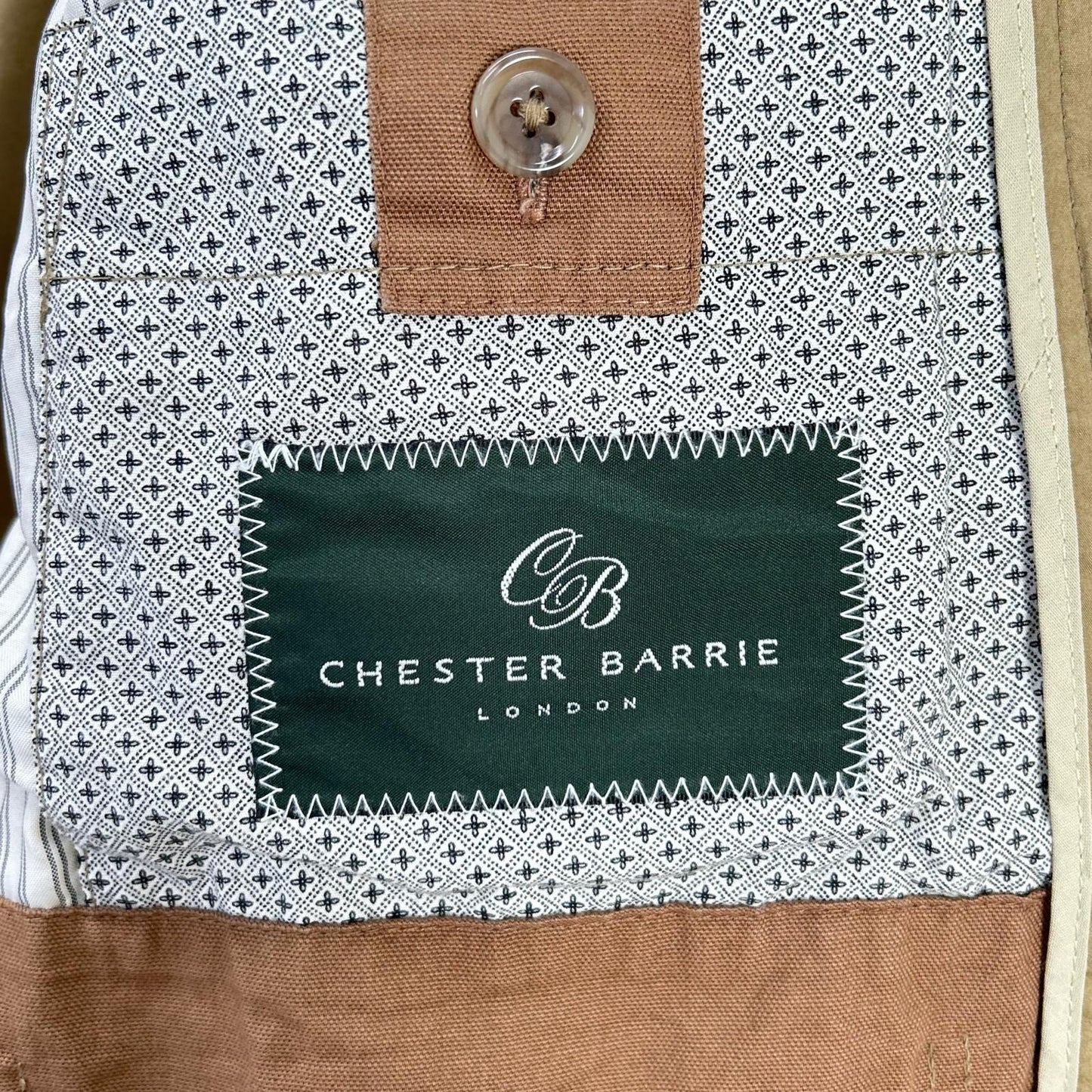 CHESTERBARRIE チェスターバリー ベージュ CB281603 3Bボタンテーラードジャケット ジャケット