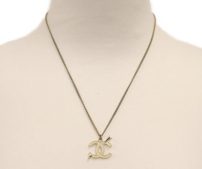 CHANEL シャネル 10P エナメル アイボリー ココマーク アロー ネックレス ネックレス