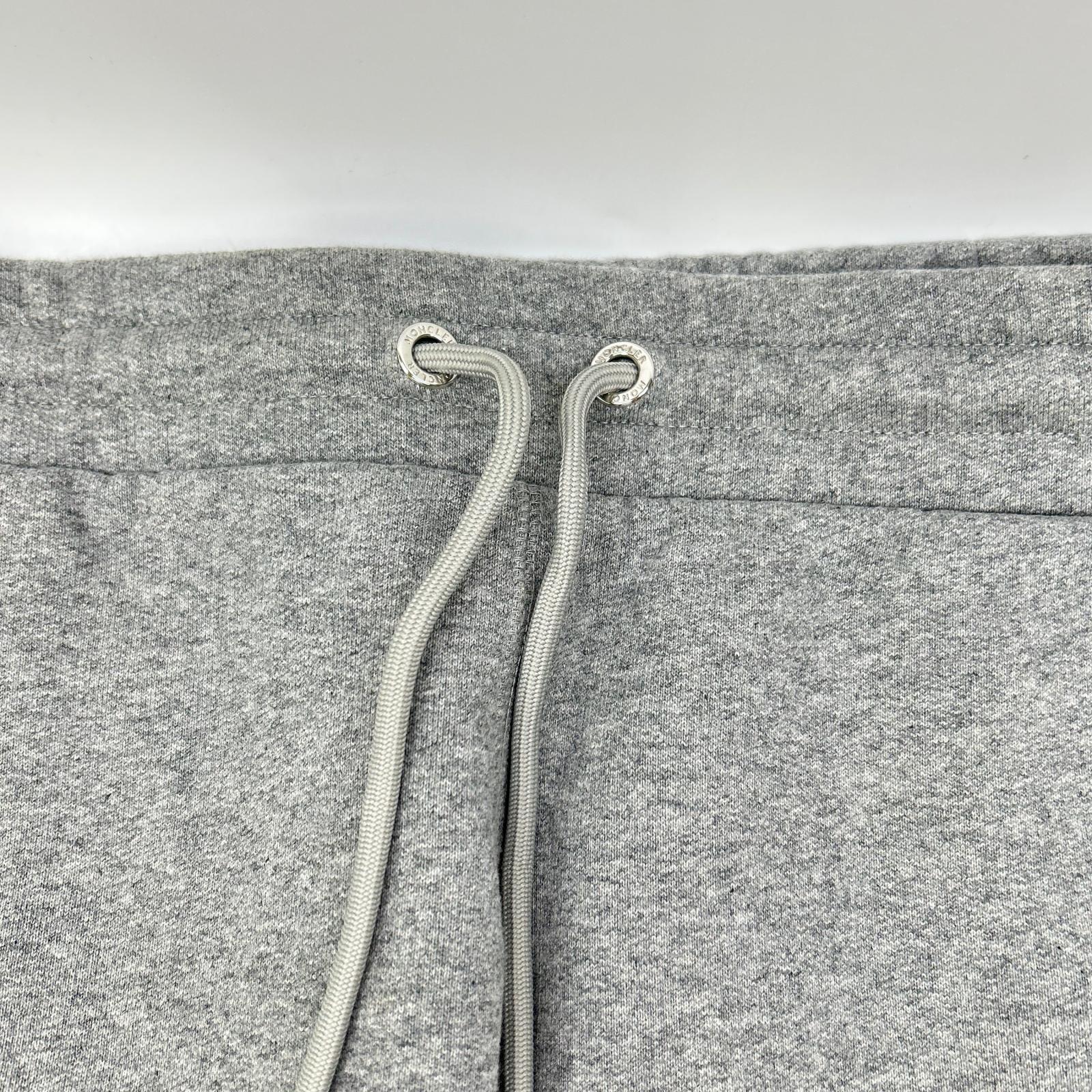 MONCLER モンクレール 23年製 HOODIE ZIP UP セットアップ スーツ セットアップ
