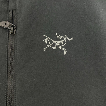 ARC'TERYX アークテリクス 23年製 X000009292 グレー ベスト ベスト