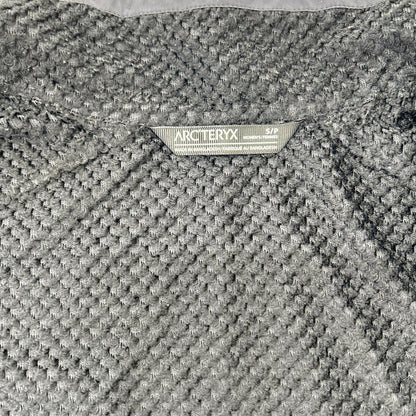 ARC'TERYX アークテリクス 23年製 X000009292 グレー ベスト ベスト
