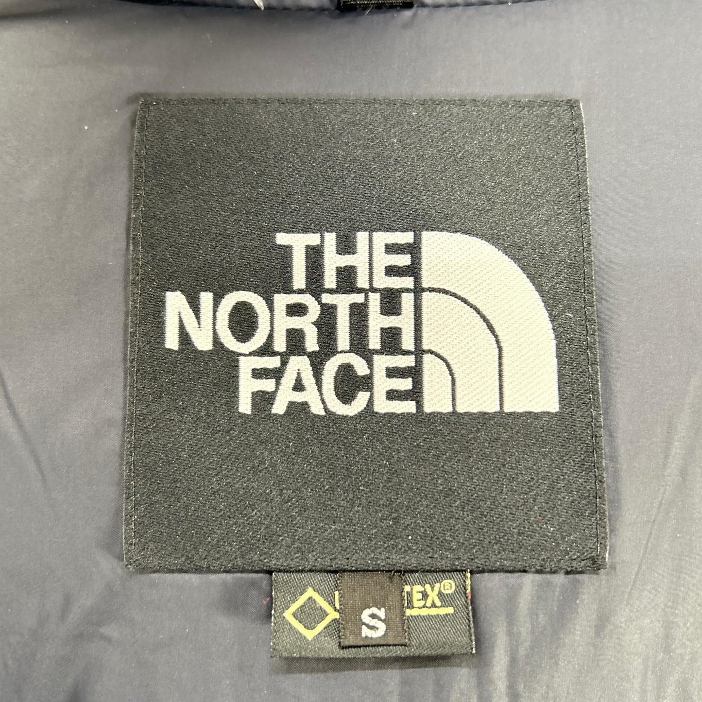 THE NORTH FACE ノースフェイス ND91737 カーキ マウンテンダウンジャケット ジャケット