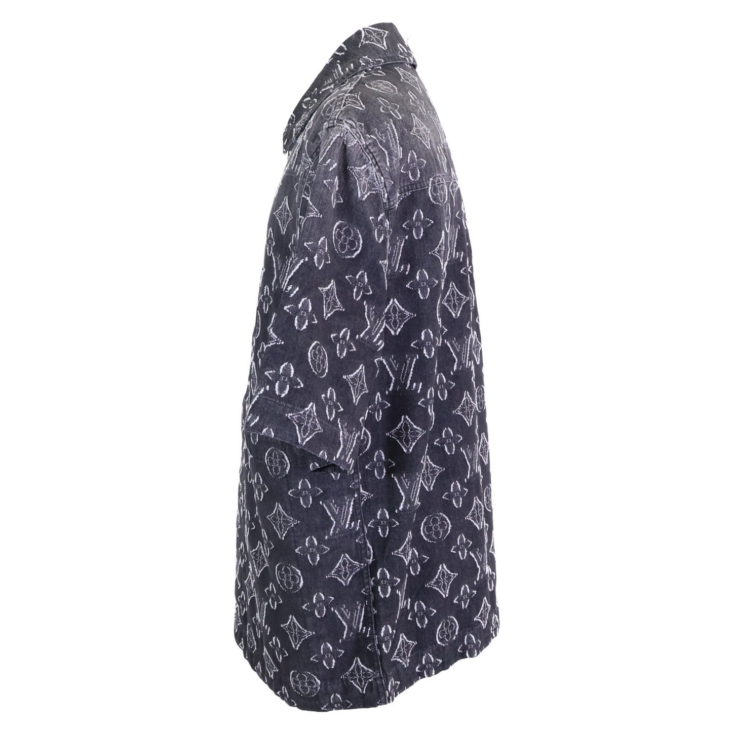LOUIS VUITTON ルイヴィトン 【新品同様/国内正規/23年製】RM232 ARS HPS73W MONOGRAM CHAMBRAY SS SHHIRT モノグラム シャンブレー 半袖シャツ トップス